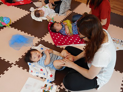 にじいろひろば活動